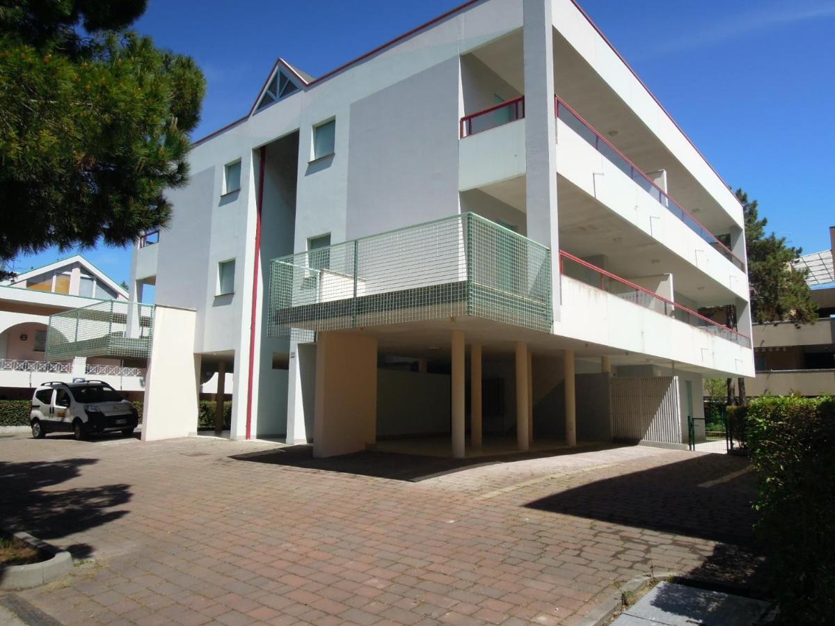 Beautiful Apartment Close To Bibione Beach - Beahost Екстер'єр фото