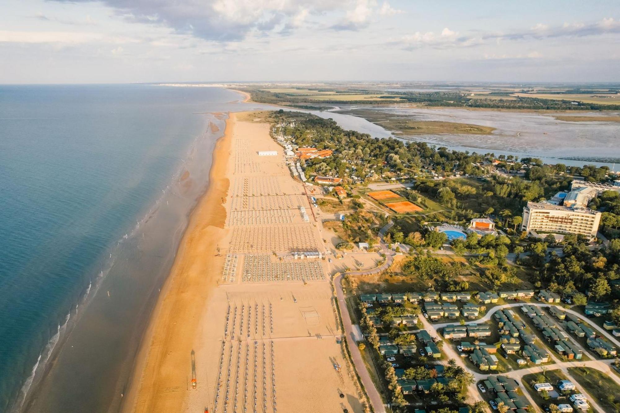 Beautiful Apartment Close To Bibione Beach - Beahost Екстер'єр фото
